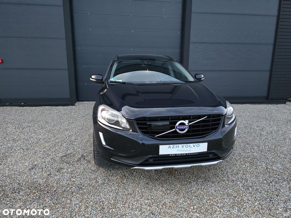Volvo XC 60 D5 AWD Momentum - 6