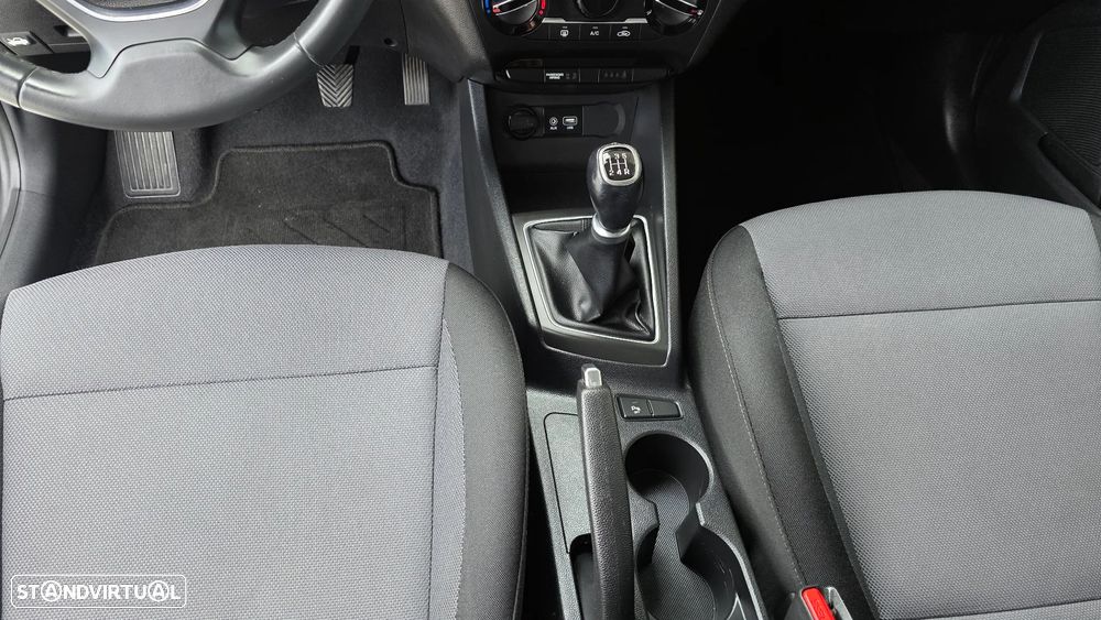 Hyundai i20 1.2 Comfort - 29
