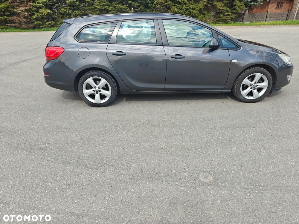 Opel Astra 1.4 T Essentia - 5