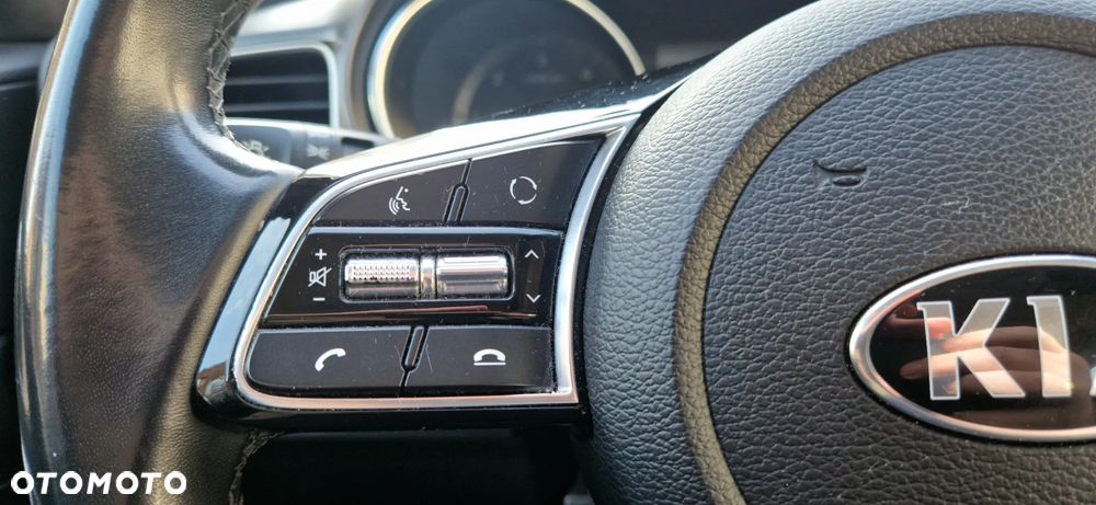 Kia Ceed - 15