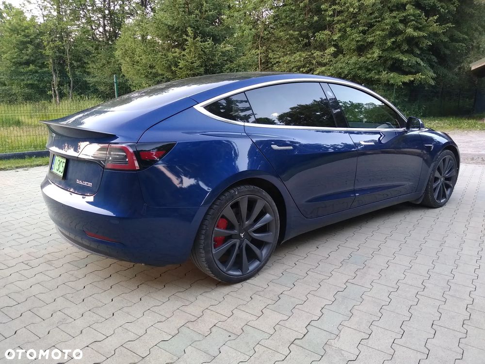 Tesla Model 3 ver-langstreckenbatterie-allradantrieb-dual-motor-performance - 6
