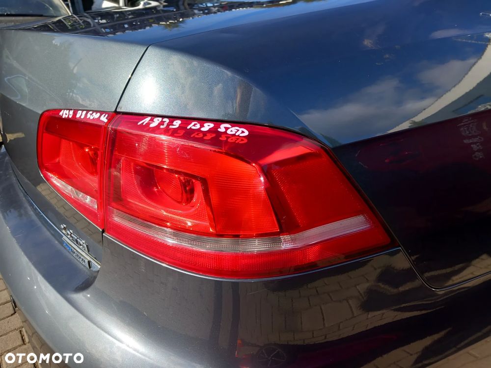 VW PASSAT B7 LAMPA PRAWA TYLNA PRAWY TYŁ W BŁOTNIK SEDAN - 3