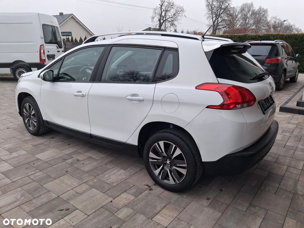 Peugeot 2008 120 VTI Active - 3