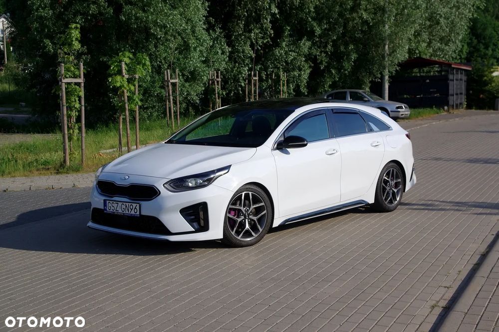 Kia ProCeed 1.6 CRDi DCT7 SCR GT LINE - 11