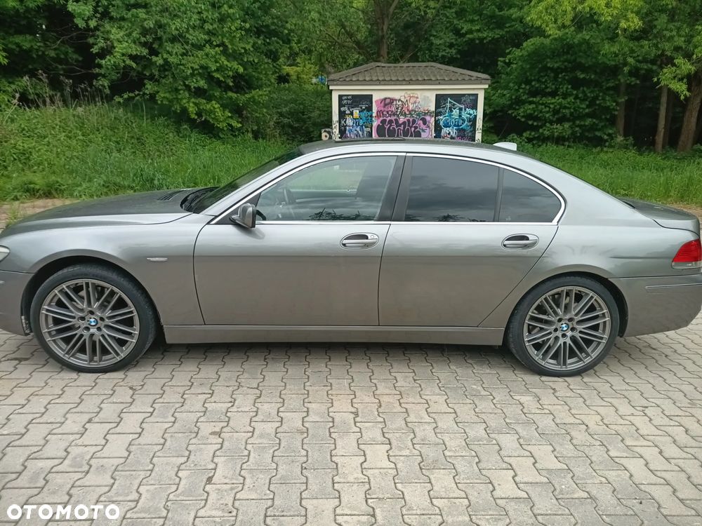 BMW Seria 7 - 2