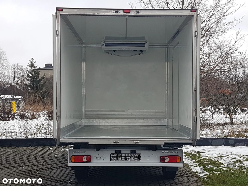 Renault MASTER CHŁODNIA AGREGAT 6EP IZOTERMA 3,33x2,11x2,00 KLIMA DMC 3500 KG MANUAL KRAJOWY - 5