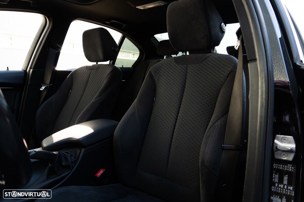 BMW 330 e iPerformance Pack M - 9