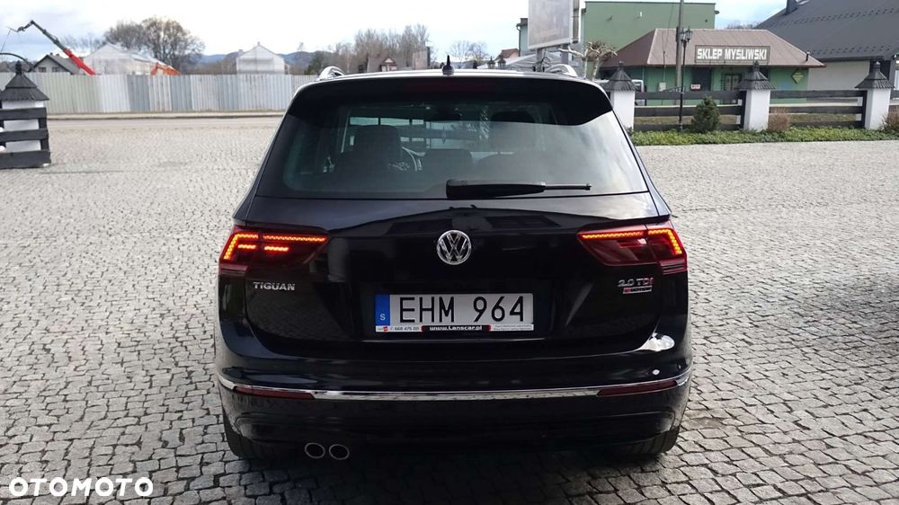 Volkswagen Tiguan - 14