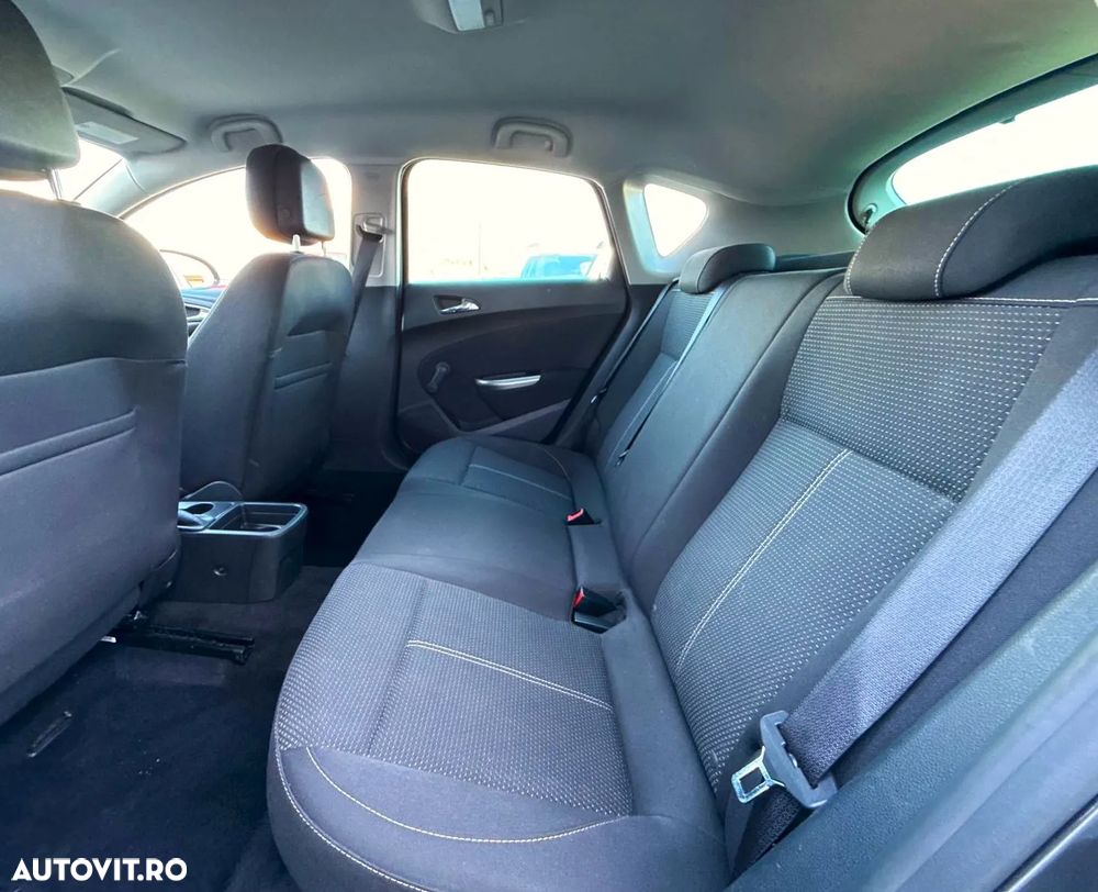 Opel Astra 1.4 Turbo Active - 20