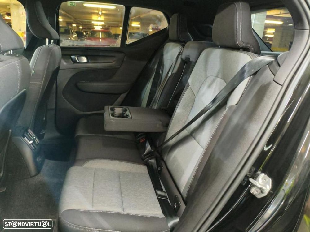 Volvo XC 40 1.5 T5 PHEV R-Design Expression - 6