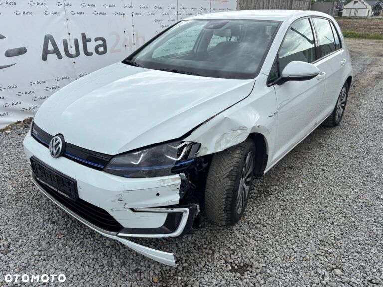 Volkswagen Golf - 2