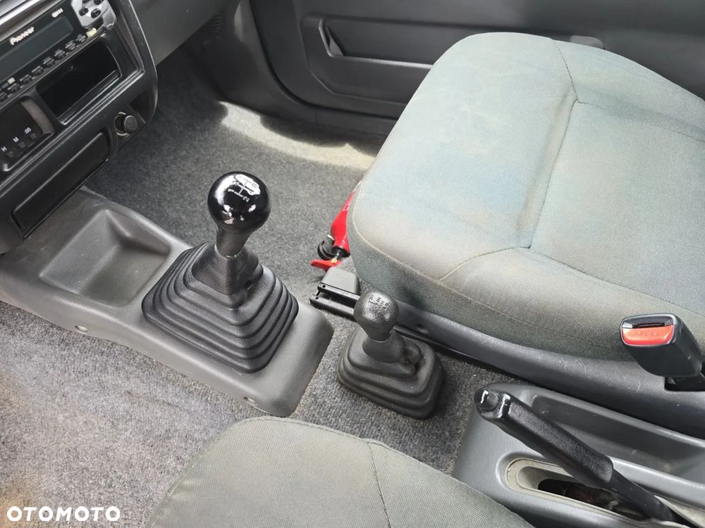Suzuki Jimny - 16