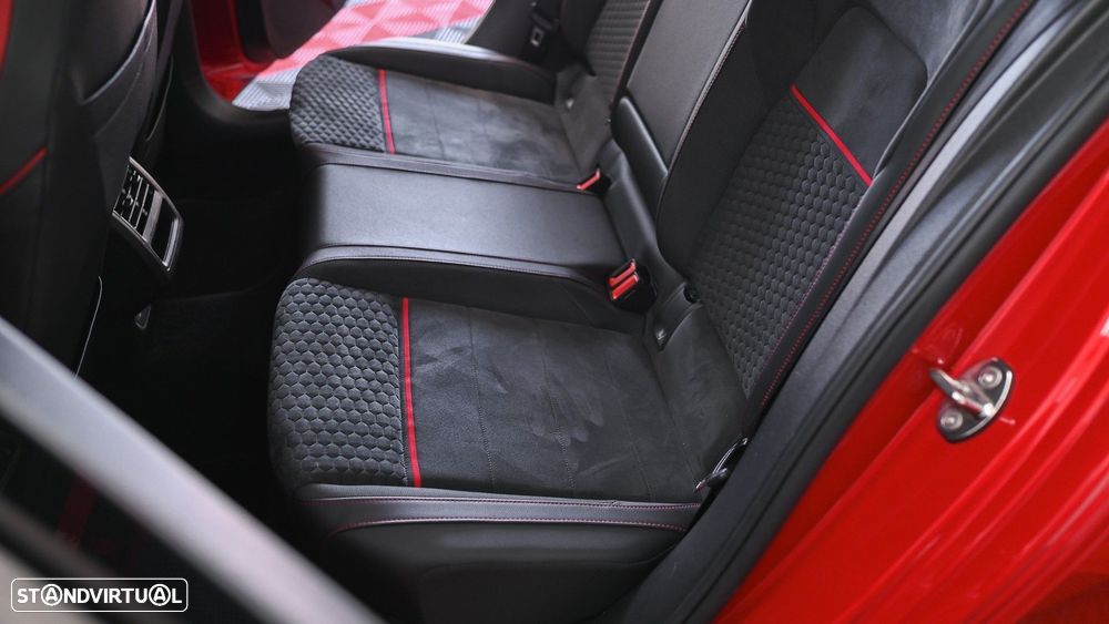 VW Golf 2.0 TSI GTI Clubsport DSG - 44