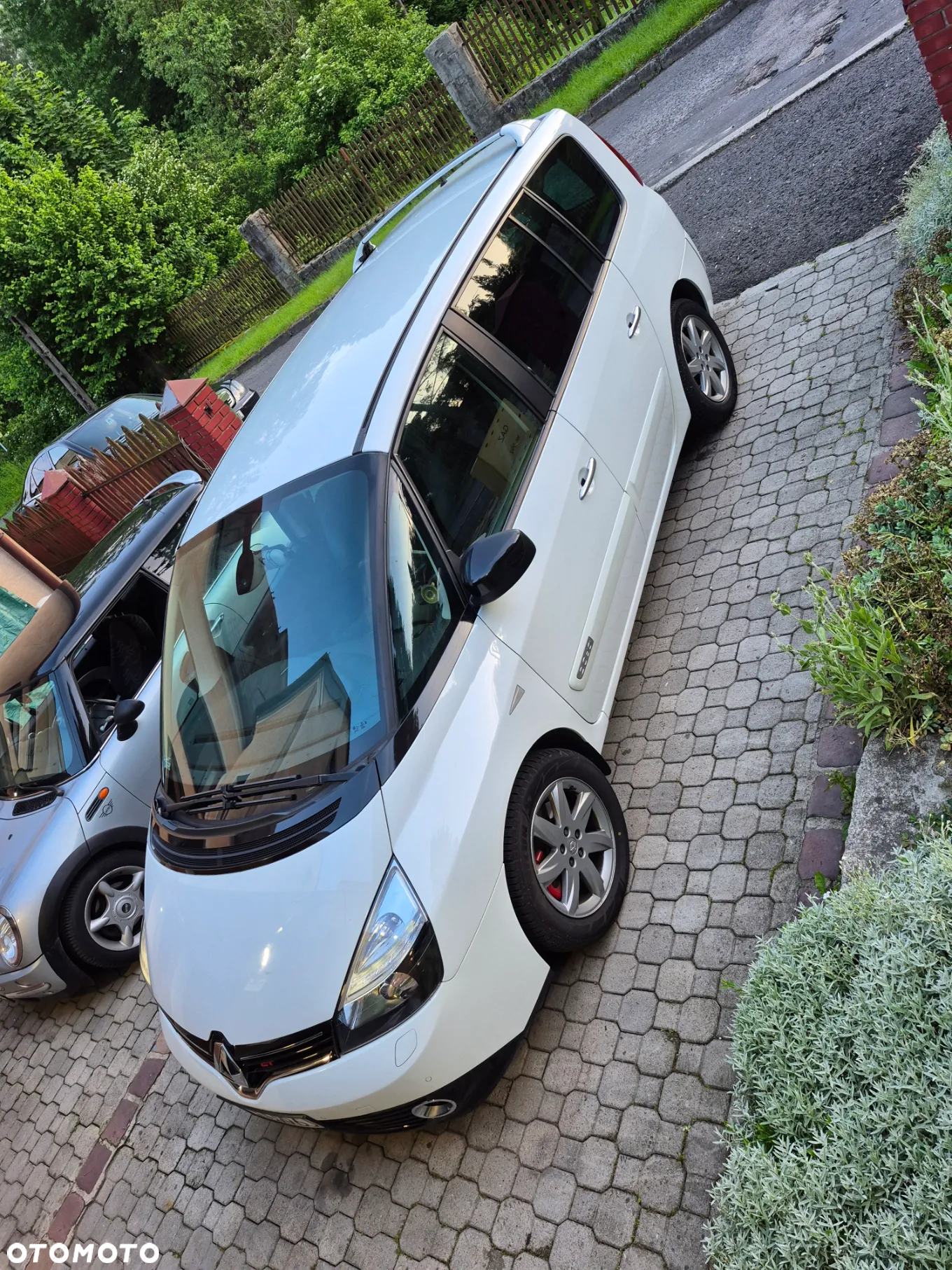 Renault Espace dCi 150 FAP Paris - 8