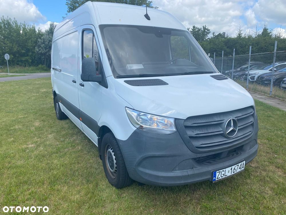 Mercedes-Benz Sprinter - 3