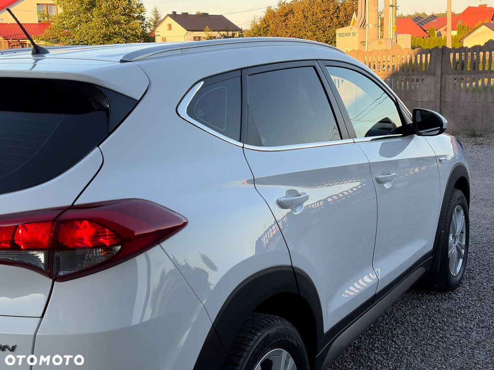 Hyundai Tucson 2.0 CRDI 2WD Style - 12