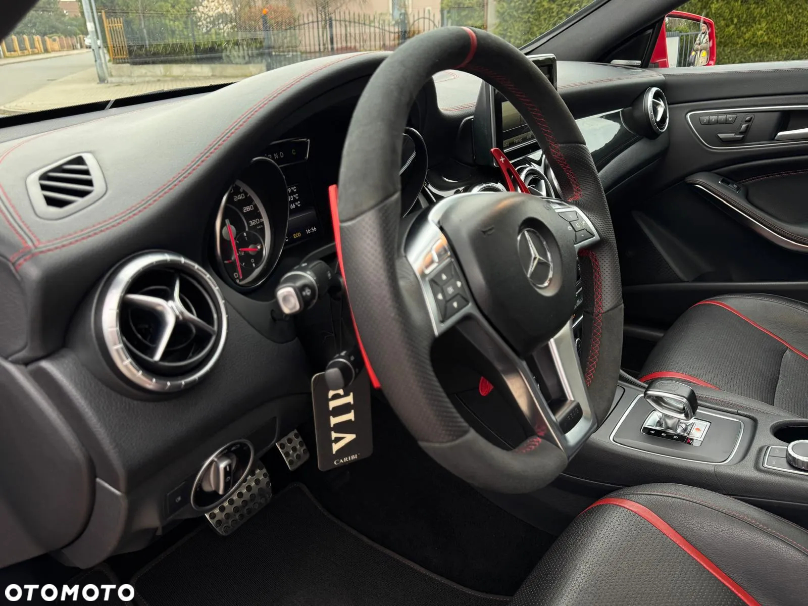 Mercedes-Benz CLA AMG 45 4Matic 7G-DCT - 29