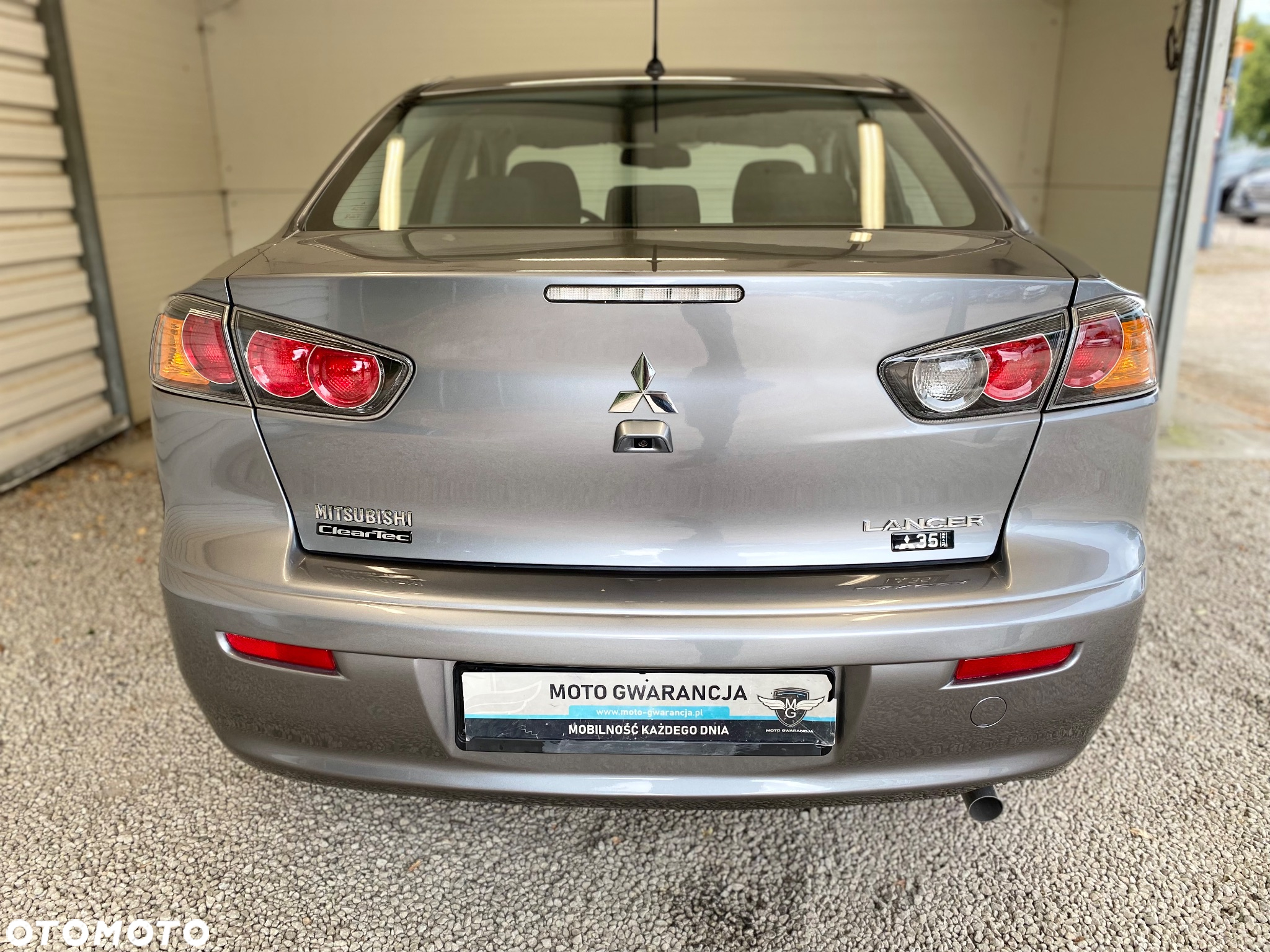 Mitsubishi Lancer 1.6 Invite - 5