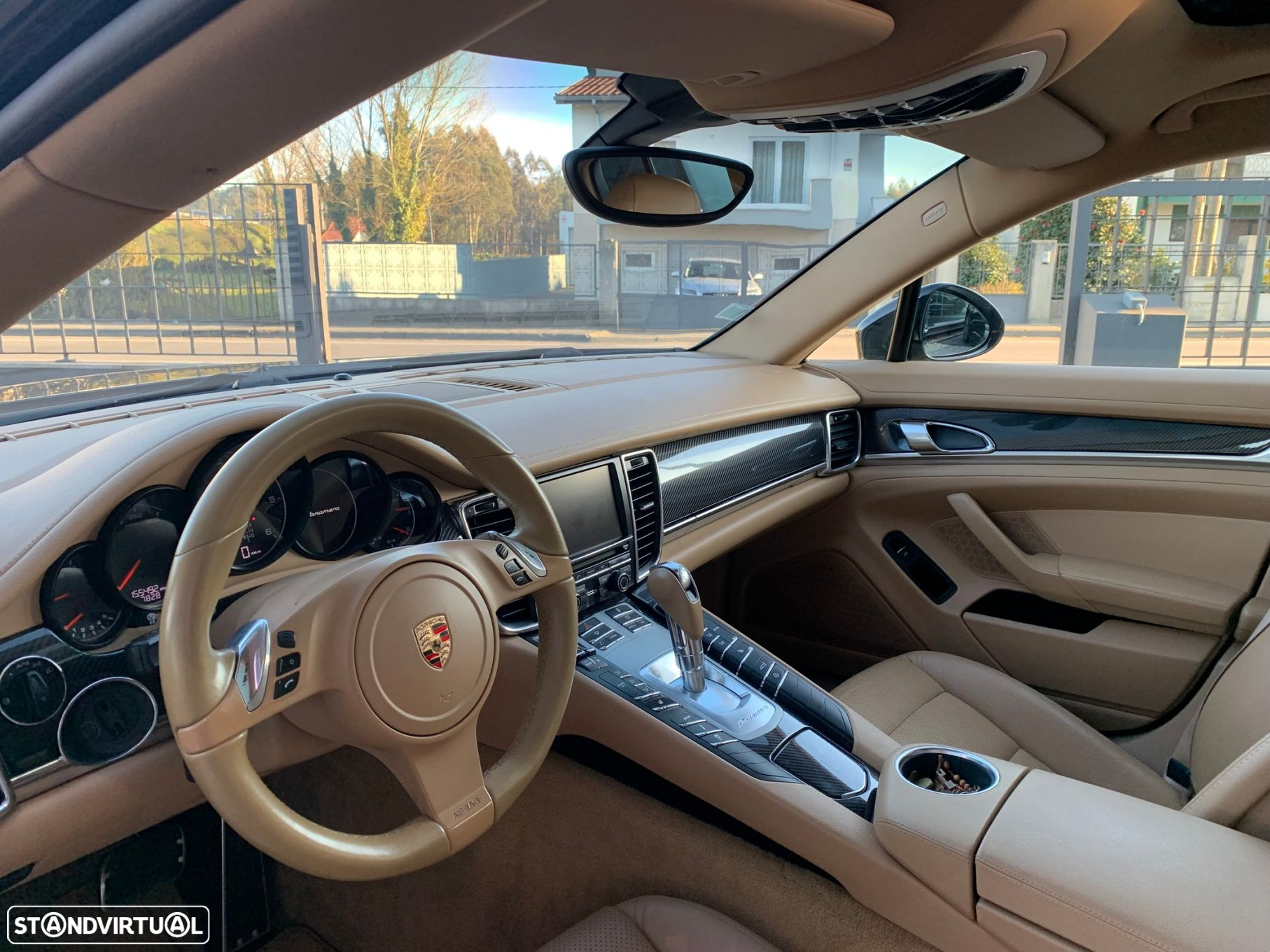 Porsche Panamera Standard - 14