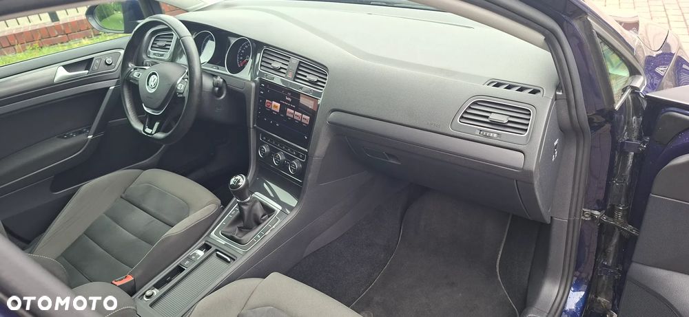 Volkswagen Golf 1.4 TSI BlueMotion Technology Cup - 16