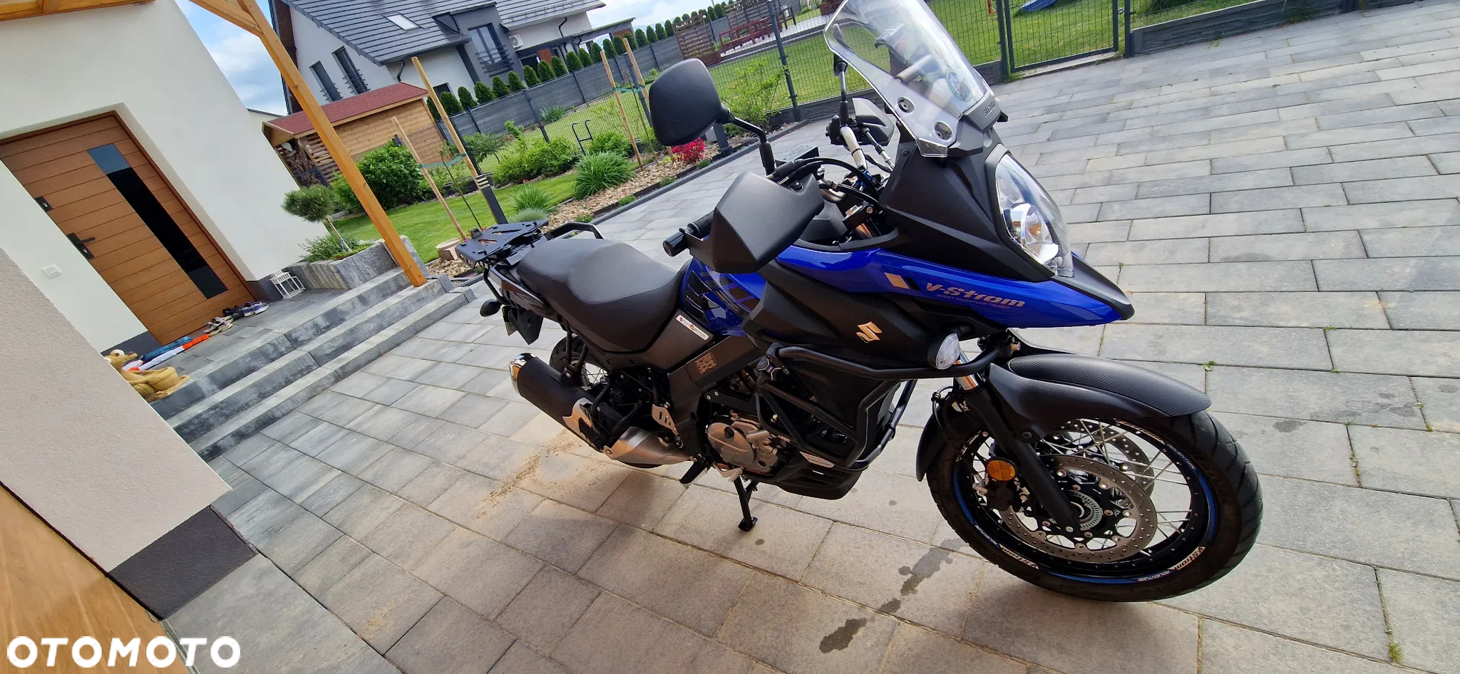 Suzuki V-STROM - 13