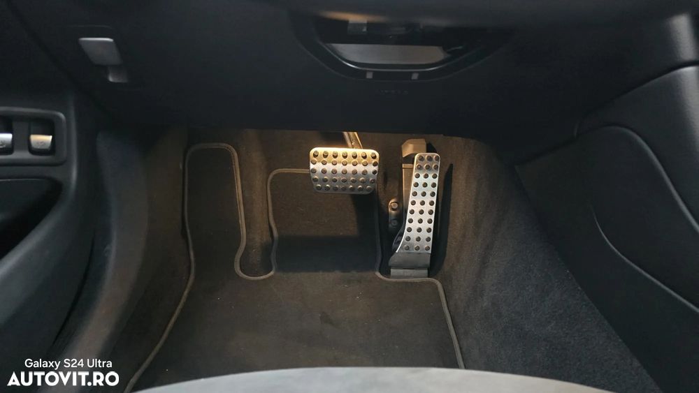 Mercedes-Benz GLC 350 e 4Matic 7G-TRONIC AMG Line - 16