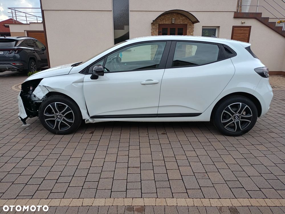 Renault Clio TCe 90 EVOLUTION - 6