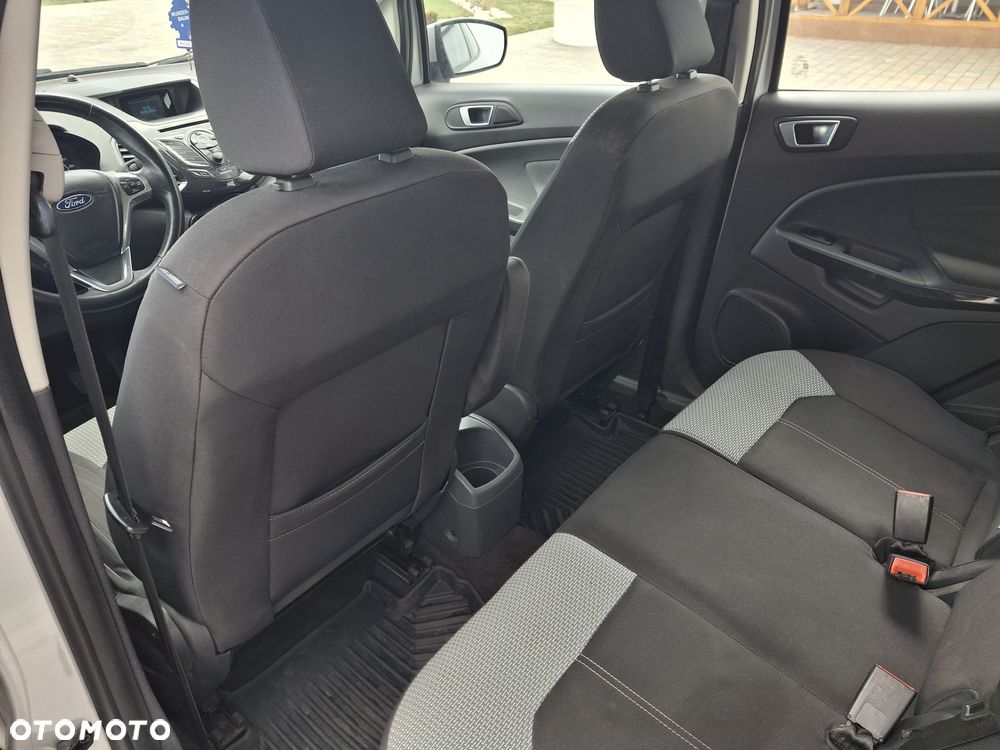 Ford EcoSport 1.5 TDCi - 9