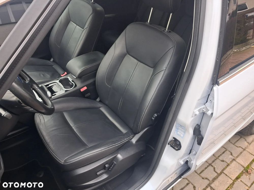 Ford S-Max 2.0 TDCi Titanium - 12