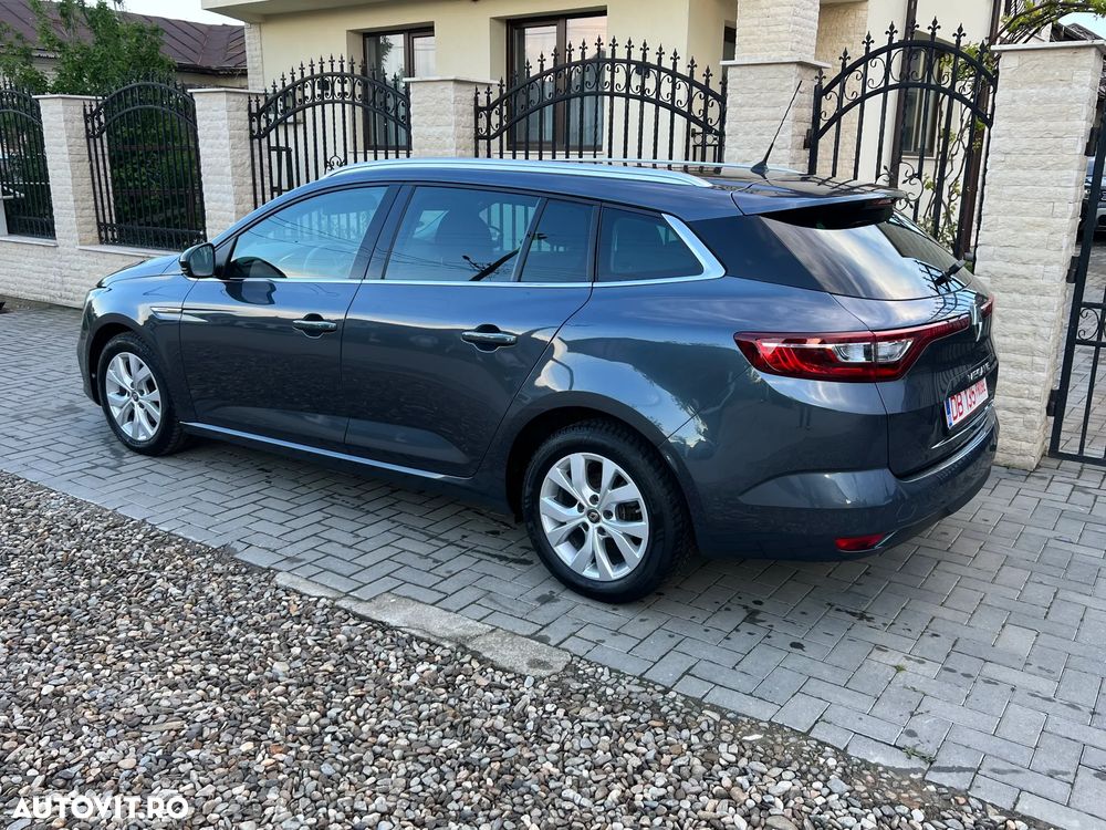 Renault Megane TCe 140 GPF LIMITED - 18