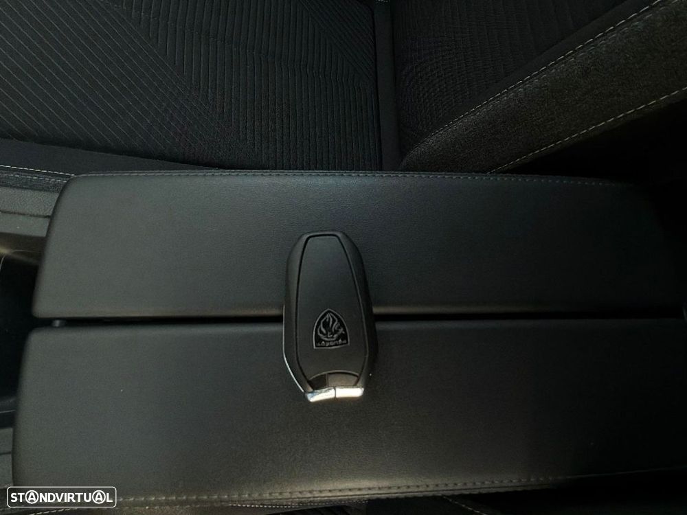 Peugeot 308 1.2 PureTech Allure EAT8 - 15