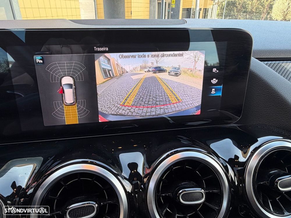 Mercedes-Benz B 250 e AMG Line - 32