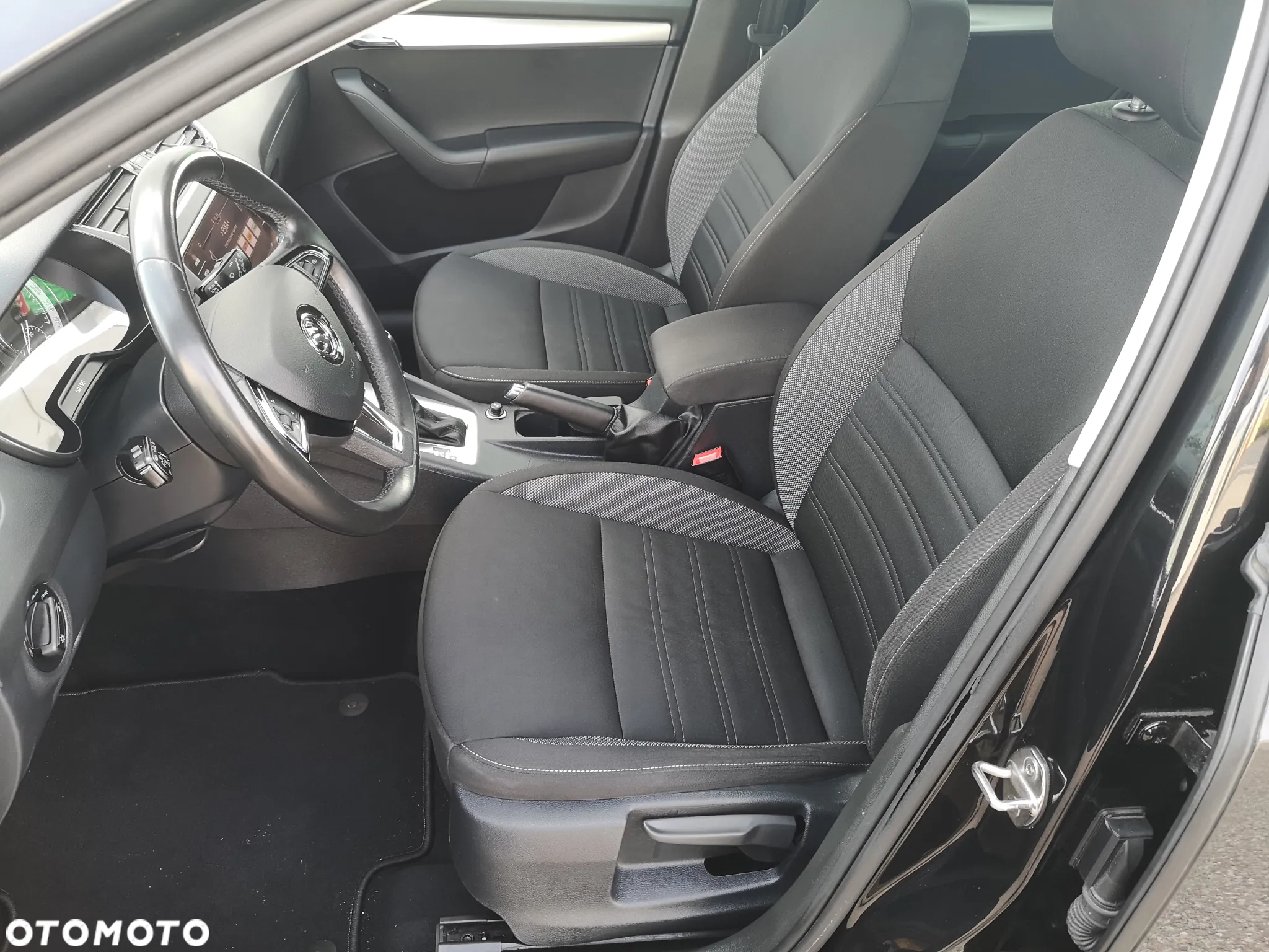 Skoda Octavia 1.6 TDI Ambition DSG - 15