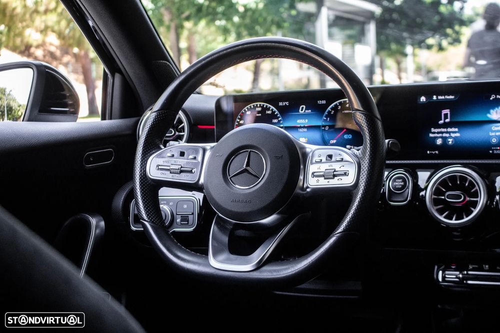 Mercedes-Benz A 250 e AMG Line - 34