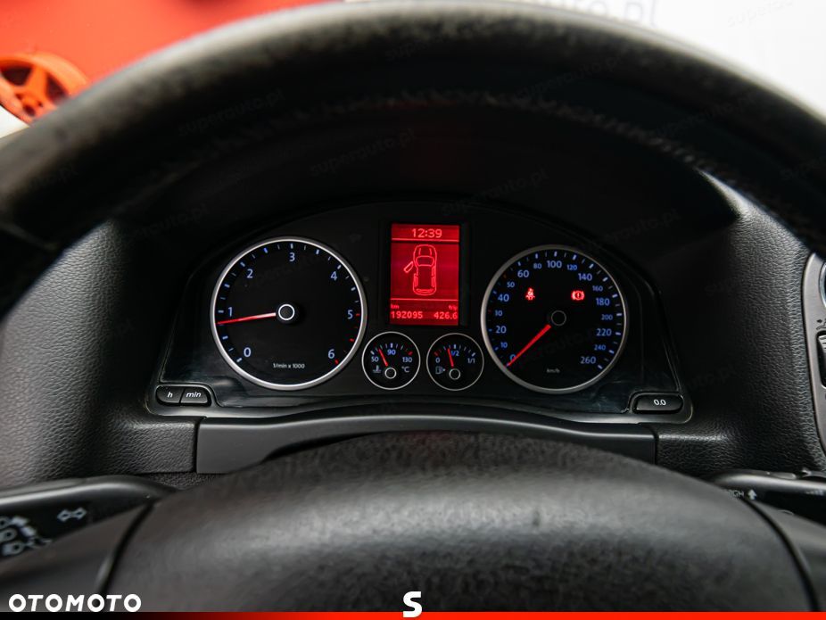 Volkswagen Tiguan - 13