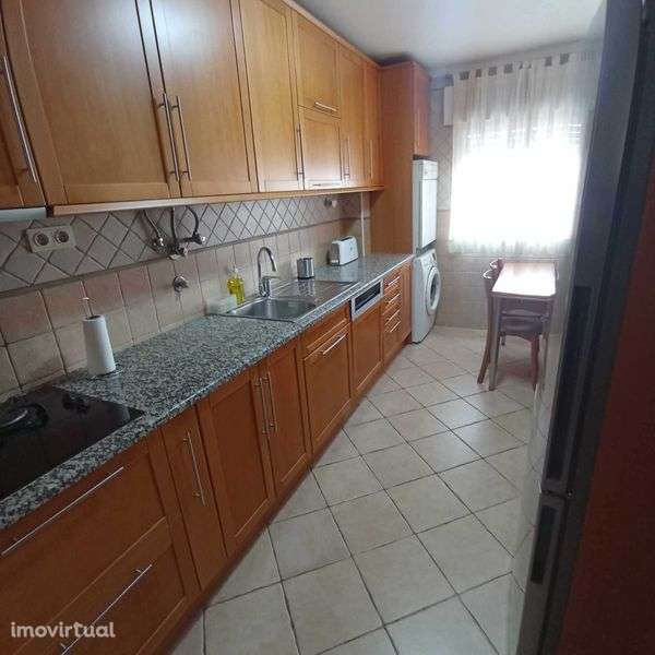 T2 mobilado em Faro - Grande imagem: 2/12