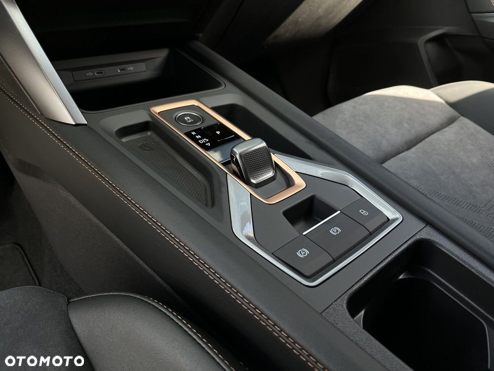 Cupra Formentor 1.5 eTSI mHEV DSG - 25