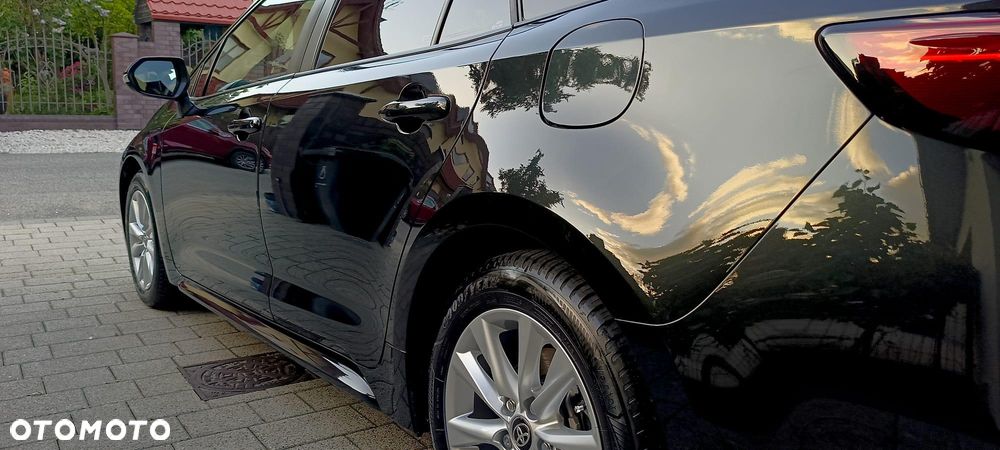 Toyota Corolla 1.8 Hybrid Comfort - 9