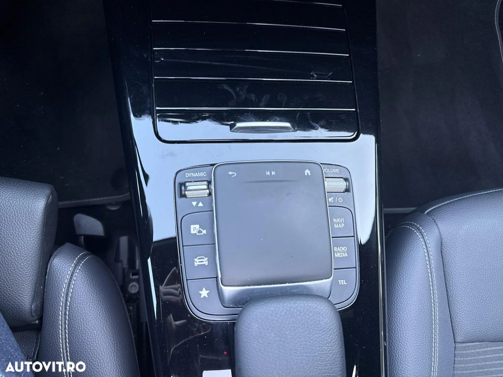 Mercedes-Benz CLA - 17