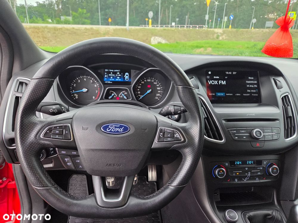 Ford Focus 1.0 EcoBoost ST-Line Red ASS - 13