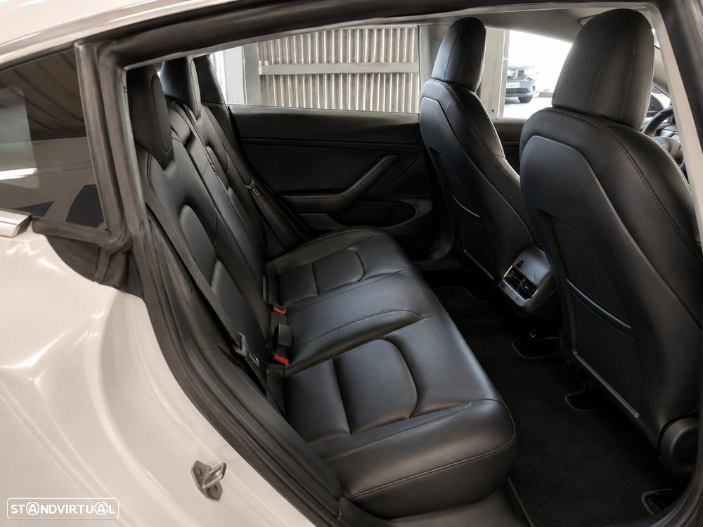 Tesla Model 3 Standard Range Plus RWD - 6