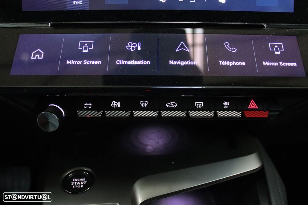 Peugeot 408 1.2 PureTech Allure EAT8 - 14