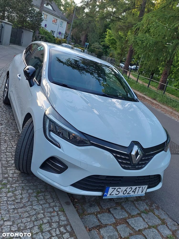 Renault Clio - 1