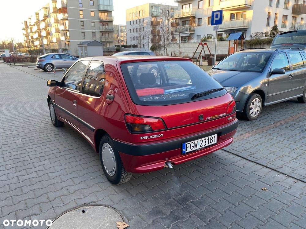Peugeot 306 - 33