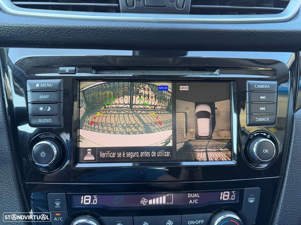 Nissan Qashqai 1.3 DIG-T N-Connecta J18 Led - 27