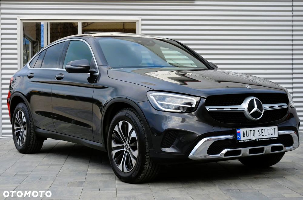 Mercedes-Benz GLC - 12