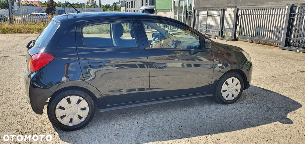 Mitsubishi Space Star 1.0 - 12