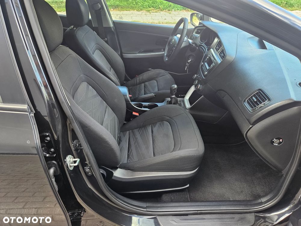 Kia Ceed 1.4 CVVT Attract - 6