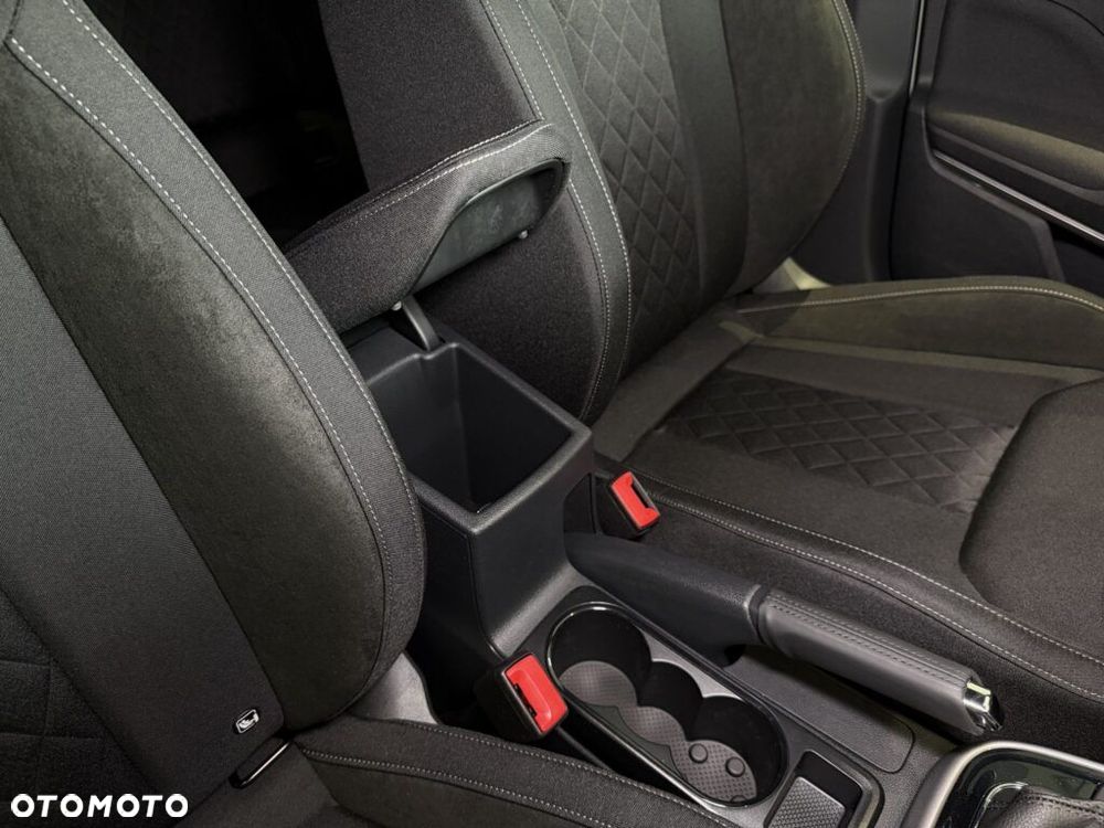Skoda Fabia 1.0 TSI Monte Carlo DSG - 28