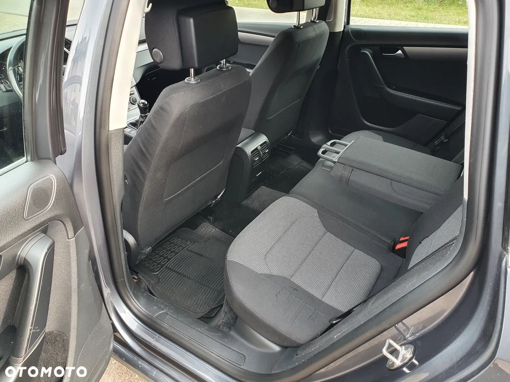 Volkswagen Passat 1.6 TDI BlueMotion - 7